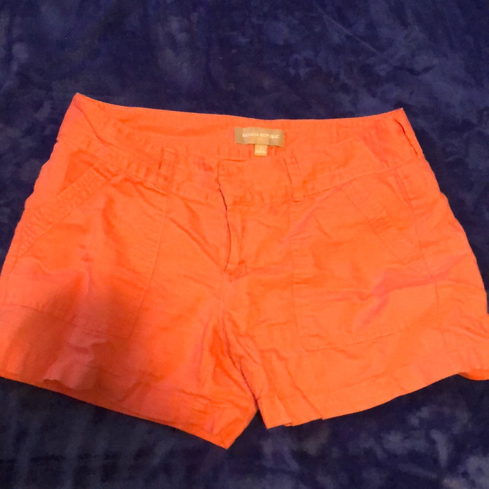 Shorts 🩳 pink  orange Banana  Republic
